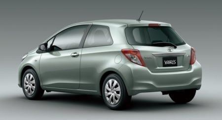 yaris rear 14