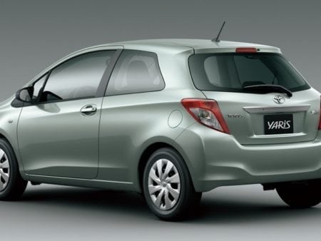 yaris rear 14