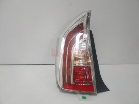 Piloto trasero izquierdo Toyota Prius III Restyling año 2011 a 2015 - Imagen 3