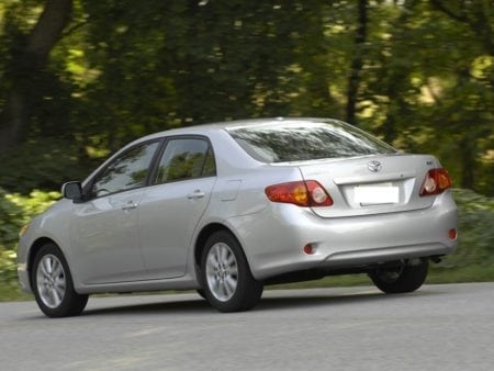 corolla seda 2 rear