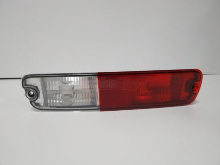 Piloto trasero izquierdo de paragolpes Mitsubishi Montero Pajero año 2003 a 2006 - Imagen 3