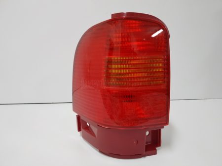 Piloto trasero izquierdo Seat Alhambra Año 2003 a 2010 - Imagen 3