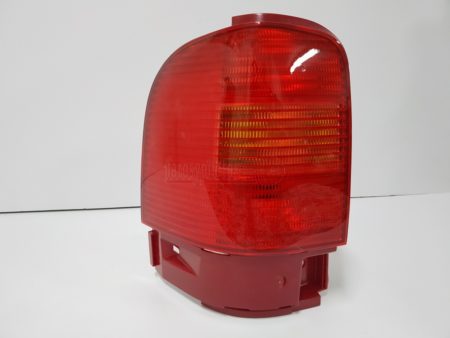 Piloto trasero izquierdo Seat Alhambra Año 2003 a 2010 - Imagen 4