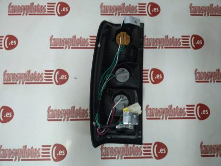 piloto trasero nissan navara pickup 1998 2005 derecho 4