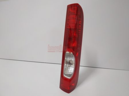 Piloto trasero derecho Renault Trafic año 2006 a 2014 Furgón Opel Vivaro Nissan Primastar PORTALAMPARAS 4 ENGANCHES - Imagen 4