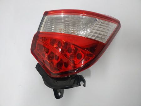 Piloto trasero derecho Toyota Yaris año 2017 a 2019 LED - Imagen 4