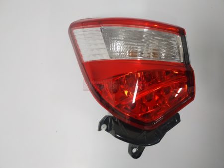 Piloto trasero izquierdo Toyota Yaris año 2017 a 2019 LED