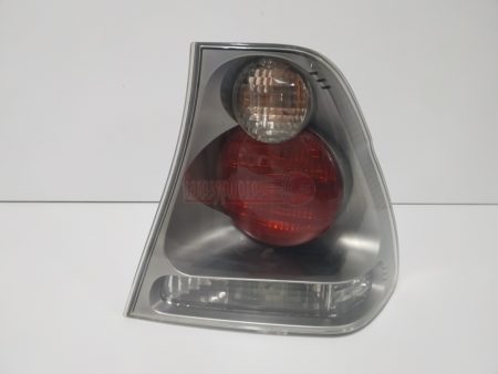 Piloto trasero derecho Bmw Compact E46 año 2000 a 2004 intermitente gris - Imagen 2