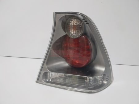 Piloto trasero derecho Bmw Compact E46 año 2000 a 2004 intermitente gris - Imagen 4
