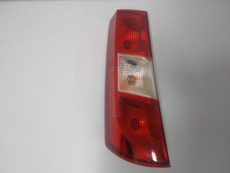 Piloto trasero izquierdo Dacia Dokker año 2012 a 2022 (Producto Reciclado)