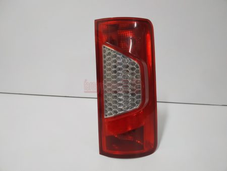Piloto trasero derecho Ford Tourneo Connect año 2009 a 2013 Restyling