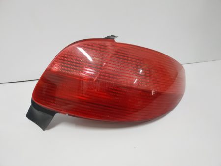 Piloto trasero derecho Peugeot 206 año 1999 a 2002 - Imagen 2