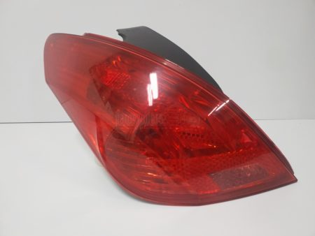 Piloto trasero izquierdo Peugeot 308 año 2007 a 2013 (Articulo Reciclado)