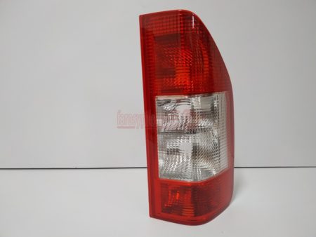 Piloto trasero derecho Mercedes Sprinter año 2002 a 2006 Restyling Furgón - Imagen 3