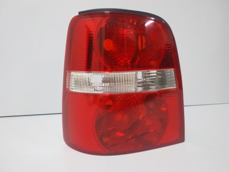 Piloto trasero izquierdo Volkswagen Touran año 2003 a 2006 - Imagen 3