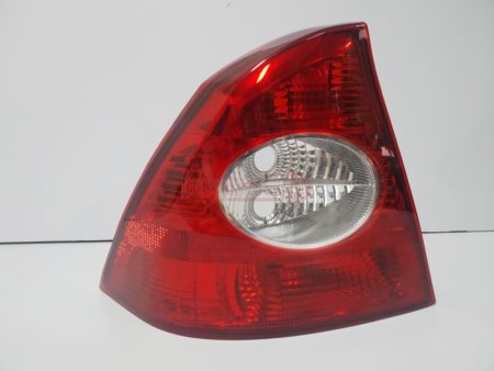 Piloto trasero izquierdo Ford Focus Sedan 4 Puertas año 2005 a 2008 - Imagen 3