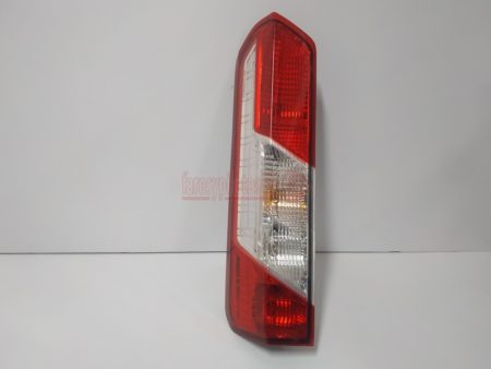 Piloto trasero izquierdo Ford Transit año 2014 a 2023 Furgón (Producto Reciclado)