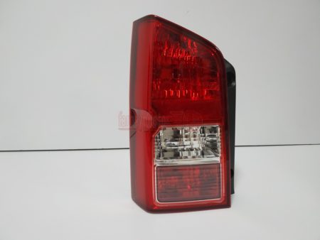 Piloto trasero izquierdo Nissan Pathfinder Año 2005 a 2012