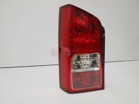 Piloto trasero izquierdo Nissan Pathfinder Año 2005 a 2012 - Imagen 3