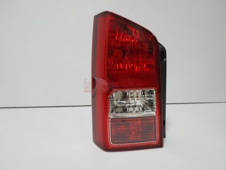 Piloto trasero izquierdo Nissan Pathfinder Año 2005 a 2012 - Imagen 4