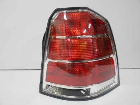 Piloto trasero derecho Opel Zafira B año 2005 a 2008 - Imagen 4