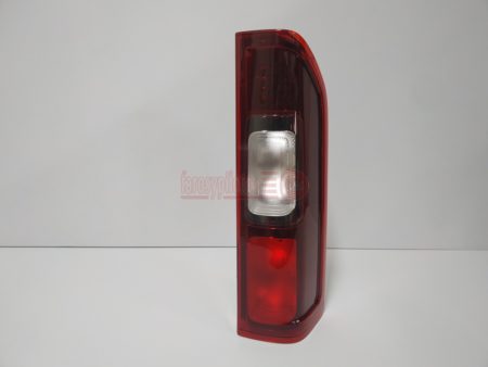 Piloto trasero derecho Renault Trafic año 2014 a 2023 Furgón Opel Vivaro Nissan NV300 Fiat Talento