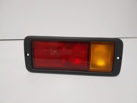 Piloto trasero derecho de paragolpes Mitsubishi Montero Pajero año 1991 a 2000 - Imagen 4