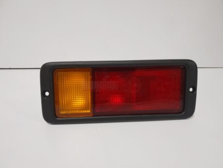 Piloto trasero izquierdo de paragolpes Mitsubishi Montero Pajero año 1991 a 2000 - Imagen 3