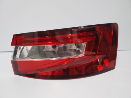 Piloto trasero derecho Skoda Superb III año 2015 a 2020 LED - Imagen 4