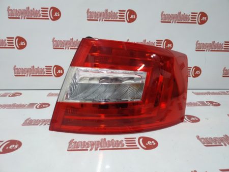 piloto trasero skoda octavia 2013 2018 sedan 4p derecho 1