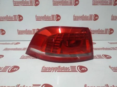 piloto trasero volkswagen passat variant 2010 2014 izquierdo 1
