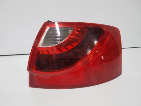 Piloto trasero derecho Seat Exeo ST año 2011 a 2013 Restyling Led Familiar - Imagen 2