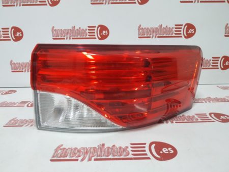 piloto trasero toyota avensis t27 wagon 2012 2015 restyling 1