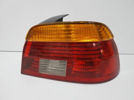 Piloto trasero derecho Bmw Serie 5 E39 Restyling año 2001 a 2003 portalamparas independiente - Imagen 2