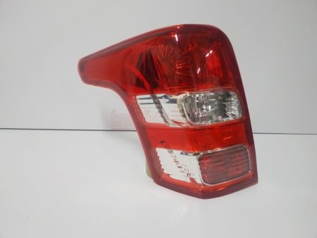 Piloto trasero Izquierdo Mitsubishi L200 año 2015 a 2019 - Imagen 4