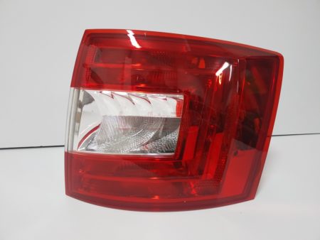 Piloto trasero derecho Skoda Octavia año 2013 a 2016 Combi, Break,Kombi,Familiar