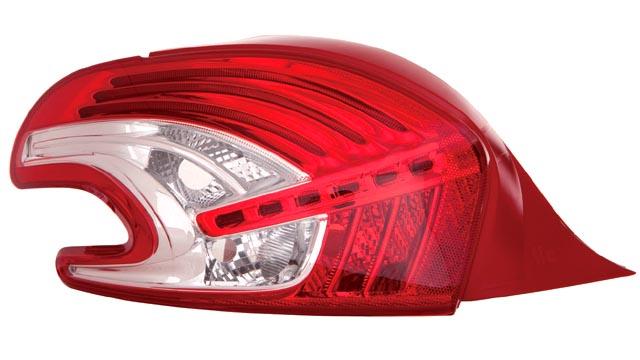 Piloto Trasero Derecho PEUGEOT 208 año 2012 a 2015 LED