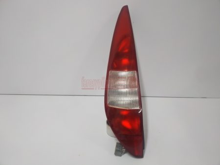 Piloto trasero izquierdo Ford Mondeo Familiar año 2000 a 2007 - Imagen 2