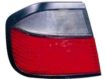 Piloto Trasero Izquierdo NISSAN PRIMERA (P10) 4P (1990-1996) | 16521033