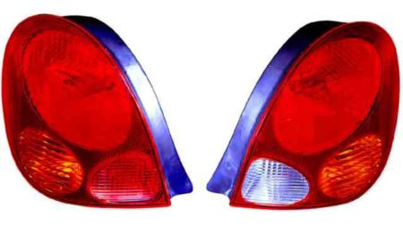 Piloto Trasero Izquierdo TOYOTA COROLLA Hatchback 5P (1999-2001) | 16900535