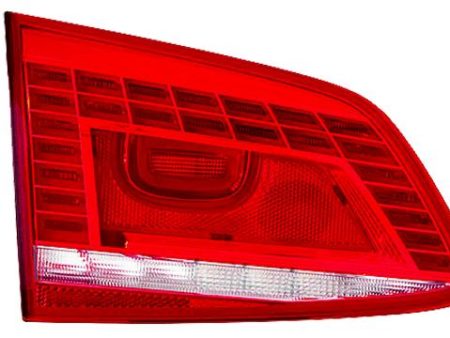 Piloto Trasero Izquierdo VOLKSWAGEN PASSAT Variant (2010-2014) | 16913251