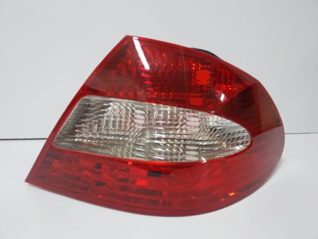 Piloto trasero derecho Mercedes CLK año 2006 a 2010 W209 Restyling