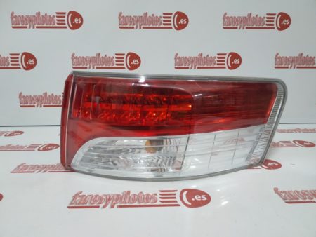 piloto trasero toyota avensis sedan 4p 2008 2012 t27 derecho 2