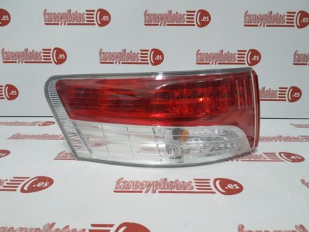 piloto trasero toyota avensis sedan 4p 2008 2012 t27 izquierdo 1