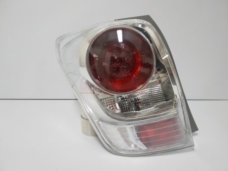 Piloto trasero izquierdo Toyota Verso año 2013 a 2019 Restyling - Imagen 4