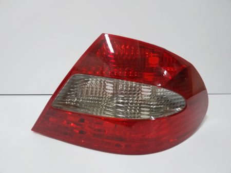 Piloto trasero derecho Mercedes CLK  año 2006 a 2010 Tintado W209 Restyling