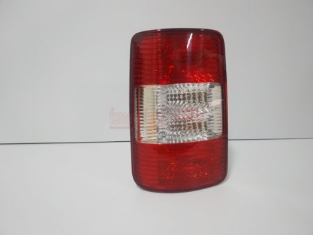 Piloto trasero izquierdo Volkswagen Caddy 1/2 Puertas año 2004 a 2010 - Imagen 3
