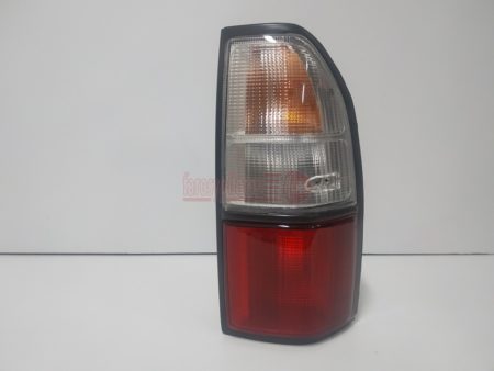 Piloto trasero derecho Toyota Land Cruiser FJ90 Años 1996 a 2002 - Imagen 2