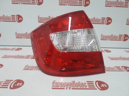 Piloto trasero izquierdo Skoda Rapid Año 2012 a 2018 - Imagen 2