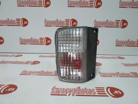Piloto trasero izquierdo de paragolpes Renault Trafic 2001-2014 Opel Vivaro Nissan Primastar (Piloto con portalámparas de casquillos independientes)